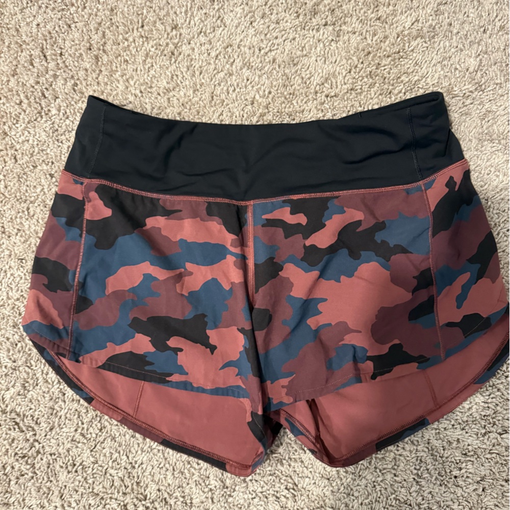 Lululemon speed up mid-rise lien shorts 4”
